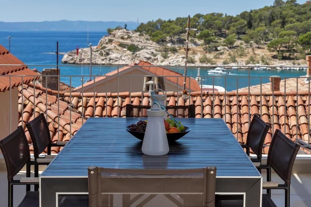 The Square Makarska, Lux App In The Heart Of The City מראה חיצוני תמונה